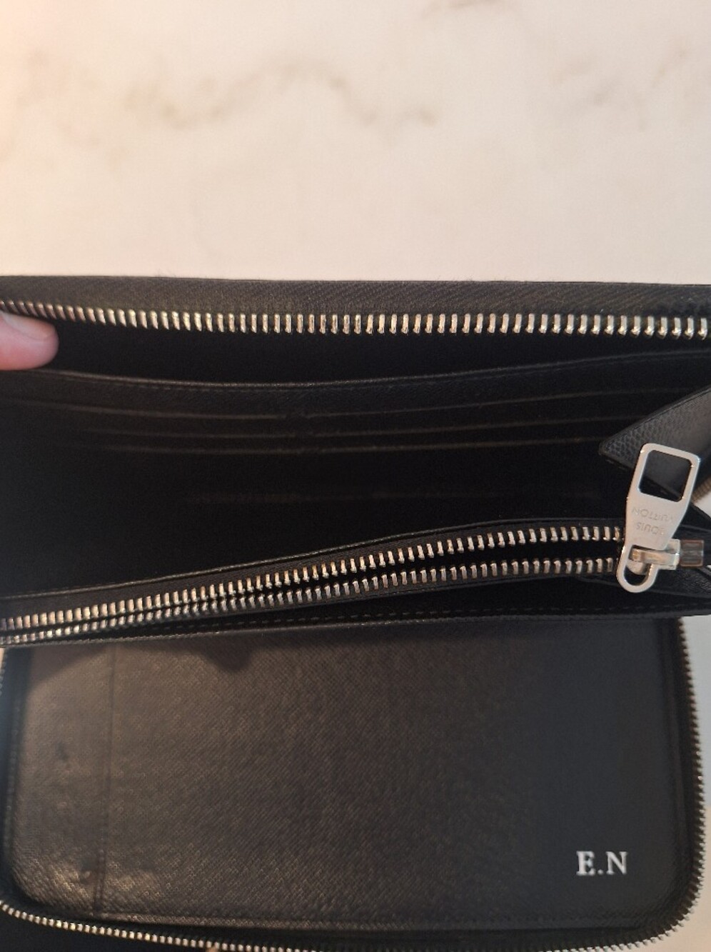 Louis Vuitton Black & Gray Damier Graphite Canvas Zippy Organizer Wallet EUC - Picture 6 of 6